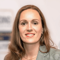 Porträt von Veronika Nette